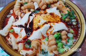 Half-Boiled Noodles with Sesame Twist Bread