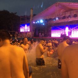 -珍珠泉水上世界