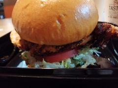 -The Habit Burger Grill 哈比特汉堡(复兴soho店)