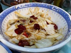 手撕包菜-昱龙大盆牛蛙馆(三兴街总店)