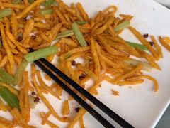 -莲餐厅·湖北菜·藕汤是头牌(愚园路店)