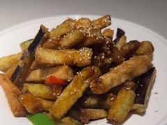 -聚友斋(陶瓷琉璃馆水晶街店)