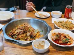 主打的干锅鸭头-安诚居干锅鸭头(八角店)