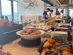 -瑰丽酒店·海吧·天际下午茶·现场DJ·天台酒吧