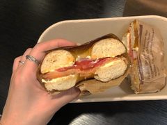 烟熏三文鱼三明治-麦田工坊(月湖店)
