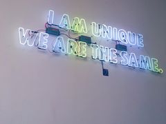 -UNI UNI(环亚凯瑟琳店)