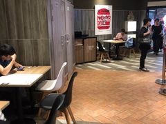 -肯德基(东安路站店)