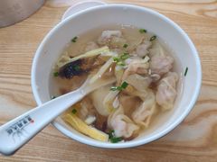 鲜肉小馄饨-景芳周大姐烧麦(东新店)