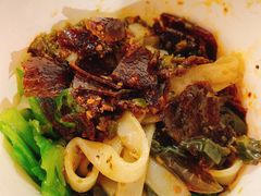 烧椒皮蛋牛肉拌粉-拌面小当家