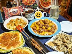 -伊带伊路新疆美食府(呼家楼店)