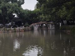 -汇龙潭