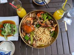 -臻鲜燕海鲜融合餐厅(金陵style店)