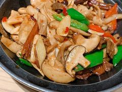 杂菌一品煲-缘生态云南菜·野生菌庭院餐厅(华侨城店)
