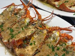 -鑫悦楼煎蟹·16年海鲜大排档