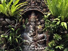 -Warung Babi Guling Ibu Oka 3