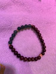 -灵彩珠宝(朗香街店)