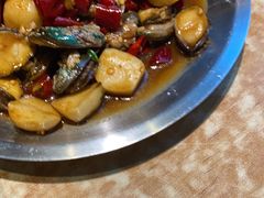 -喝丢一只鞋海鲜烧烤·海肠捞饭(东关街店)