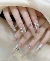 -Ami nail爱米美甲美睫