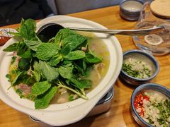 -山茶云南菜(永安里店)