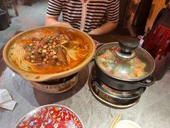 -山四砂锅(钟楼街店)