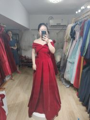 -NaNa婚纱礼服馆