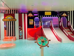 -涨巢·潮玩水疗局