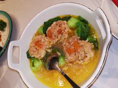 狮子头-上海老饭店(北京分店)