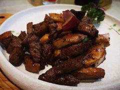杏鲍菇黑椒牛肉粒-渝信川菜(西单店)
