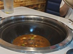 -哈尔滨烧烤·山河村铁锅炖(交大店)