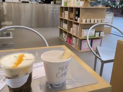 -HUGS coffee(东区店)