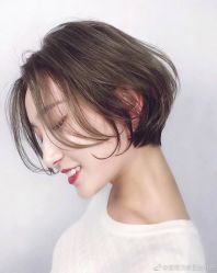 -变画·发型STUDIO