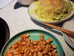 -三人行骨头王火锅(长寿店)