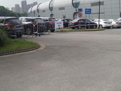 -上海汽车博览公园-北门停车场