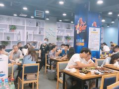 大堂-老虎滩大连海鲜烧烤(建邺云锦路总店)