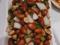-顺溜·手工刀削面·黑金店(铜锣湾店)
