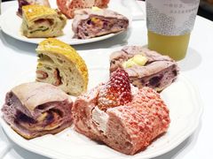 -奈雪的茶(湖滨银泰in77C区PRO店)