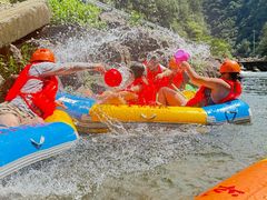 -安吉龙王山峡谷漂流