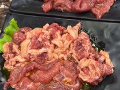 -啊美丽炭火烤肉(滑翔一店)