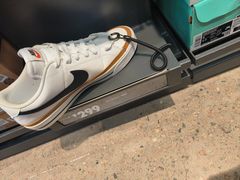 -NIKE上海青浦优选体验店