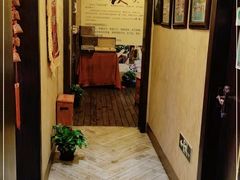 -莱仪堂艾灸经络养生馆(武威东路店)