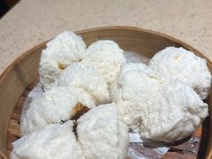 蜜汁叉烧包-点都德(聚福楼店)