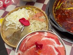 -赵美丽·重庆社区火锅·直营店(火车东站·中豪国际店)