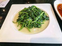 -木卡买提新疆餐厅·清真(新里海顿公馆店)