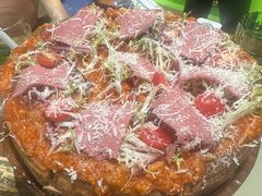 -Dragon Pizza•圆脸龙披萨·牛排餐厅