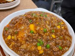 窝蛋牛肉饭-喜莲咖啡