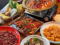 -先启半步颠·川菜小炒