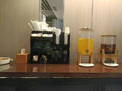 -桔子酒店(合肥淮河路步行街大东门地铁站店)