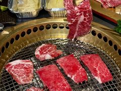 -铭牛烧肉·和牛海鲜自助(高新月牙湖店)