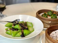 菌菇炒胜瓜-皇朝会.经典传统粤菜(外滩店)