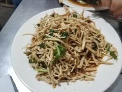 凉拌豆腐皮-老三烧烤(二环西路店)